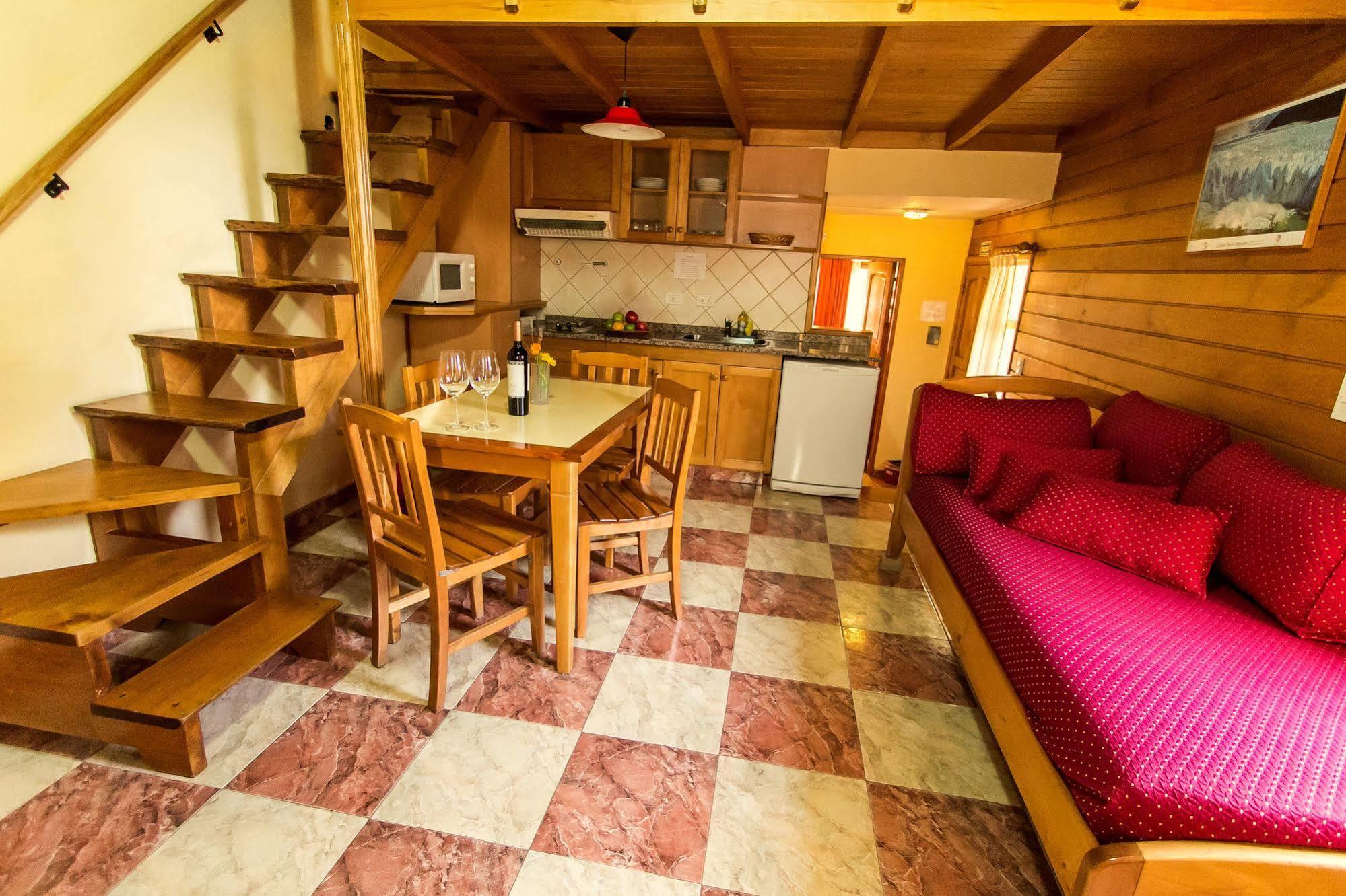Linda Vista Apart Hotel El Calafate Bagian luar foto